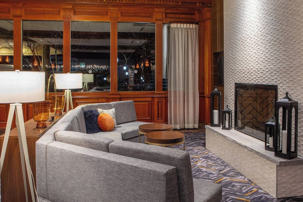 Sheraton Music City Nashville Airport 2