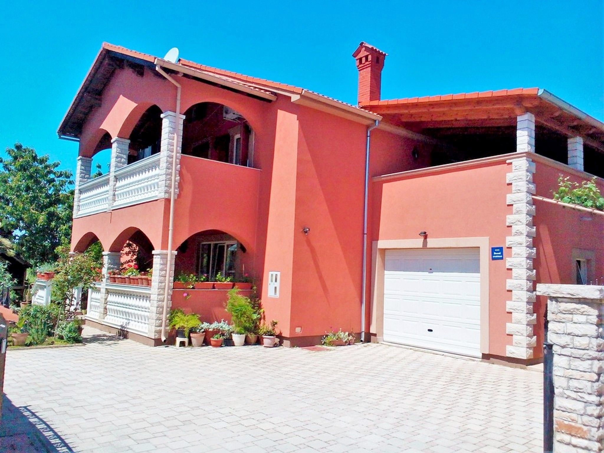 Apartments Anto 2