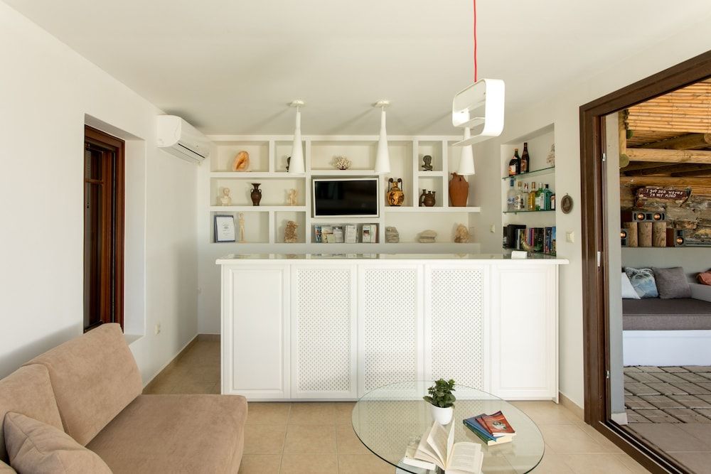 Villa Paradise in Naxos 2
