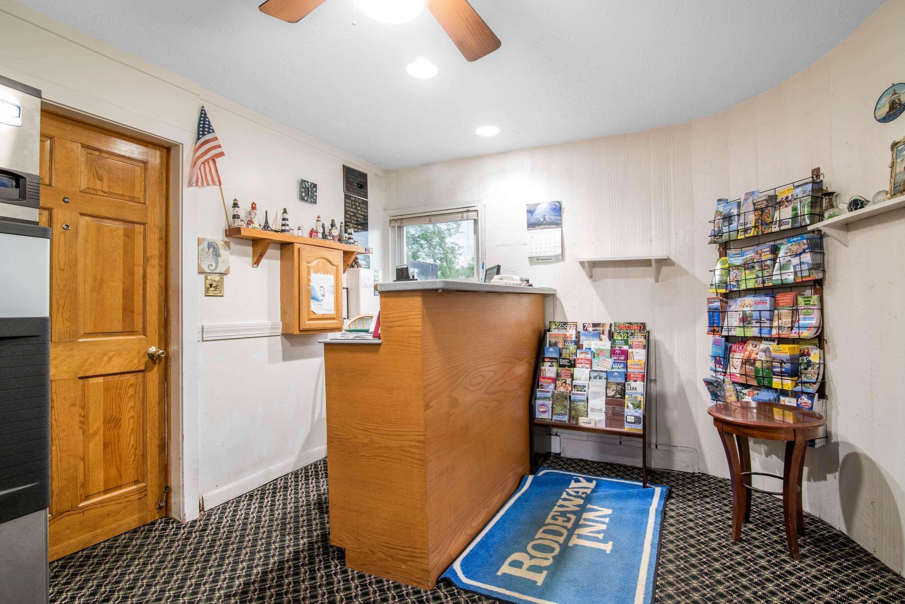 Rodeway Inn 1