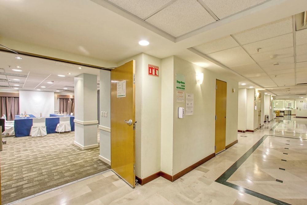 Holiday Inn LEON - POLIFORUM by IHG 1