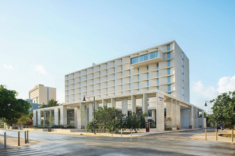 Courtyard by Marriott Merida Downtown 1