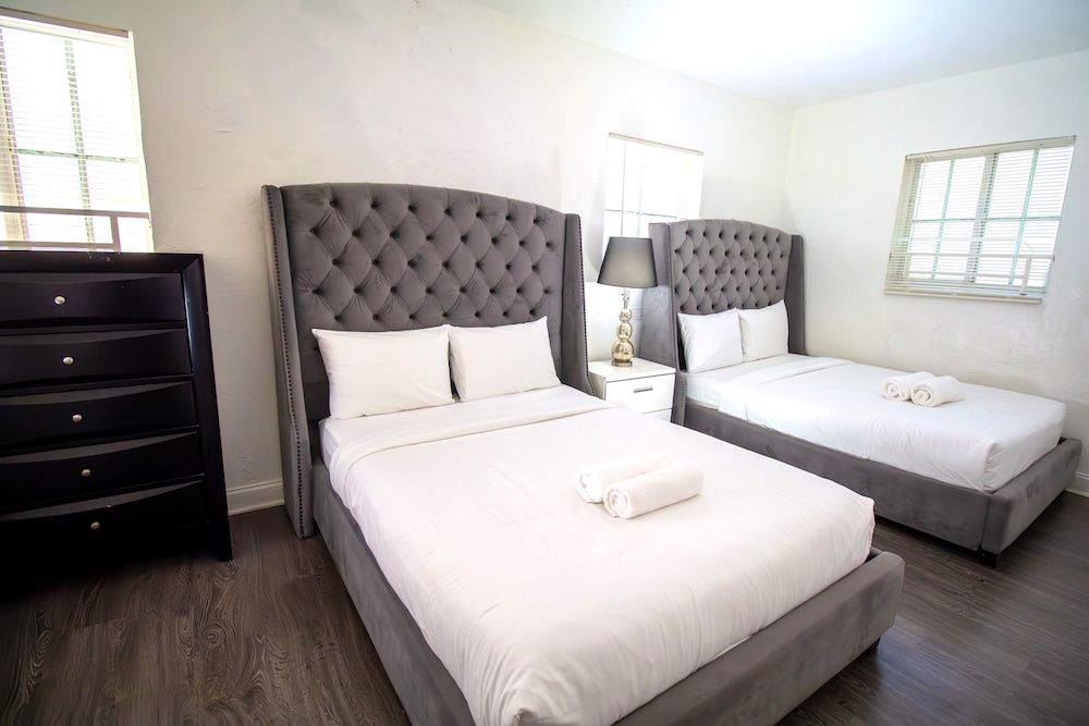 Courtyard Apartments Part of the Oasis Casita Collection 2