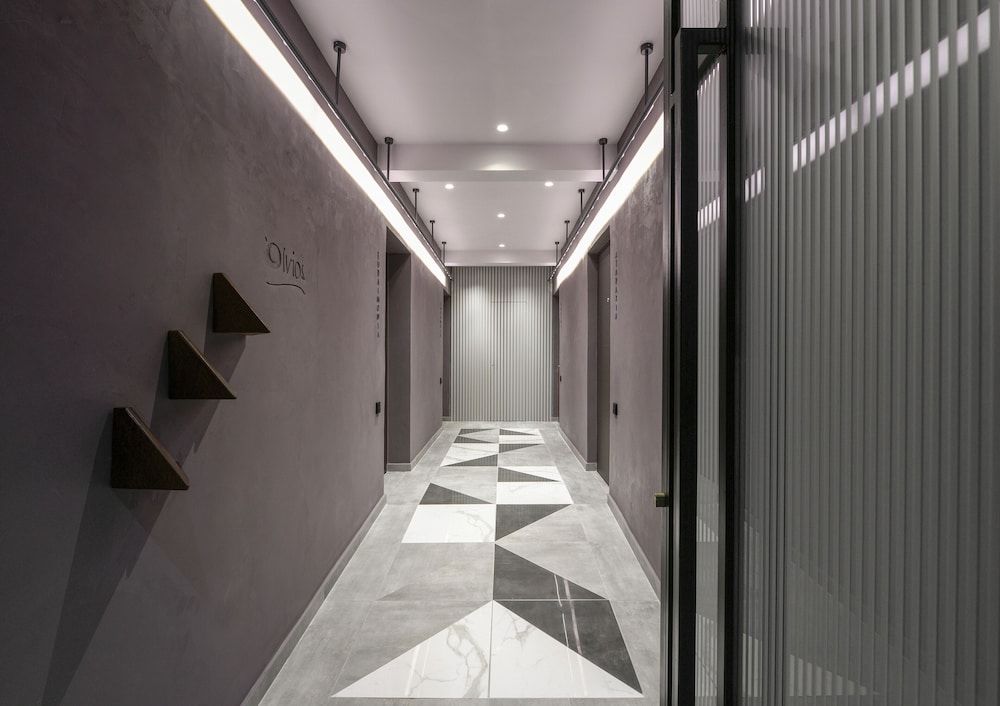 Olvios Luxury Suites 2
