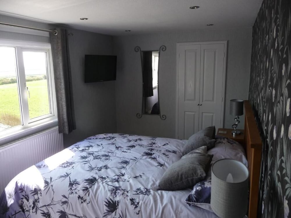 High Ways House 1