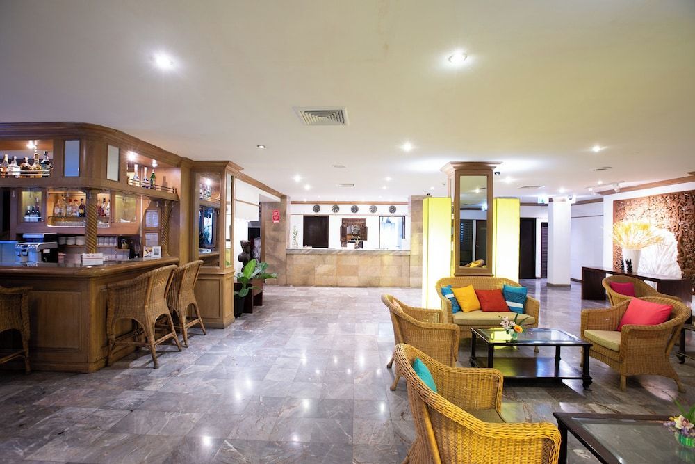 The Tarntawan Hotel Surawong Bangkok 2