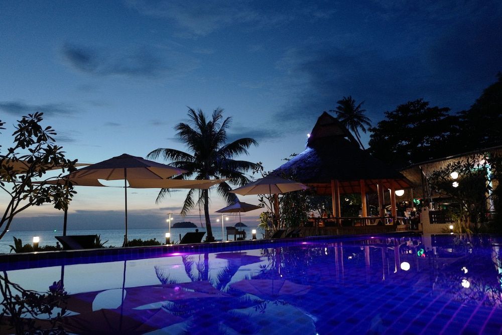 Nature Beach Resort 1