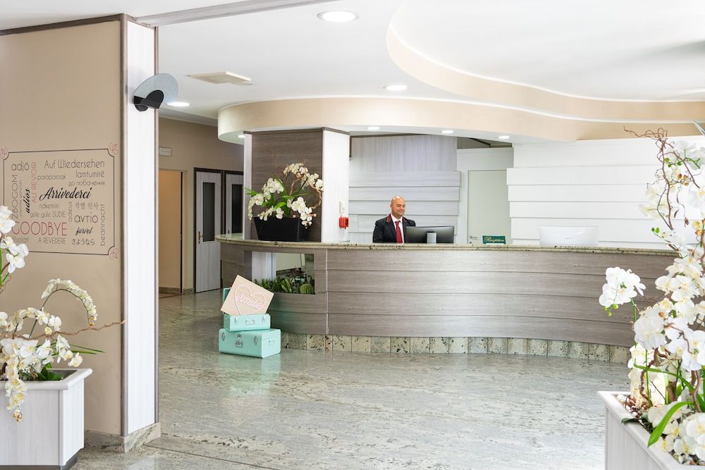 Rivoli Hotel 2