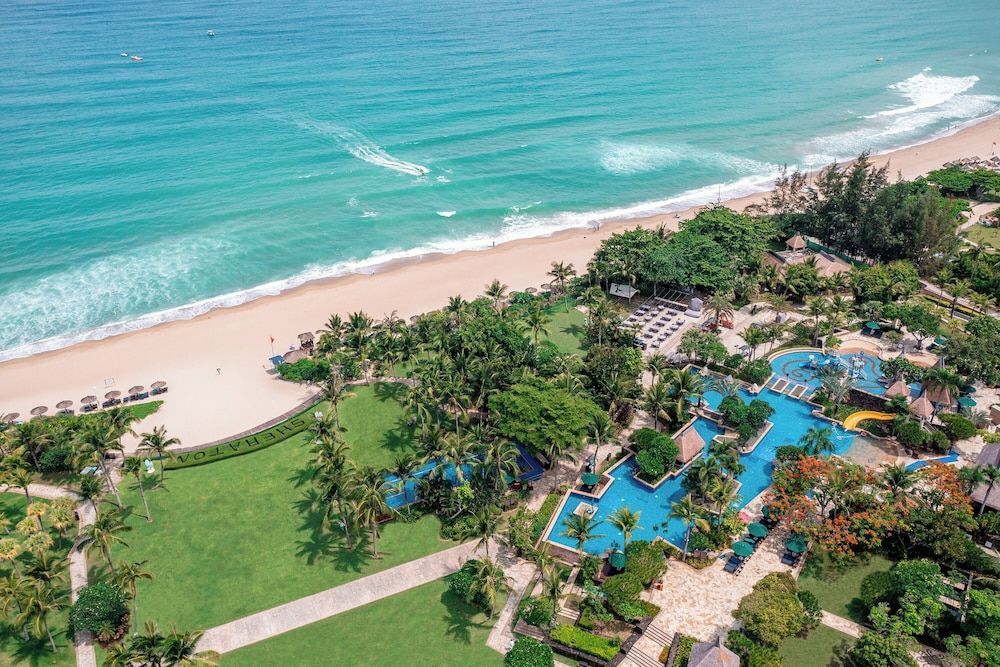 Sheraton Sanya Yalong Bay Resort 1