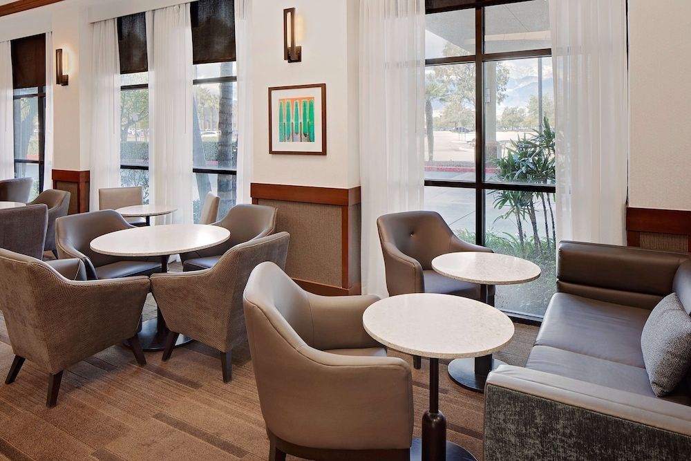 Hyatt Place Ontario/Rancho Cucamonga 2