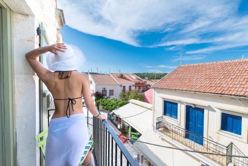 Fiscardonna Luxury Suites 1
