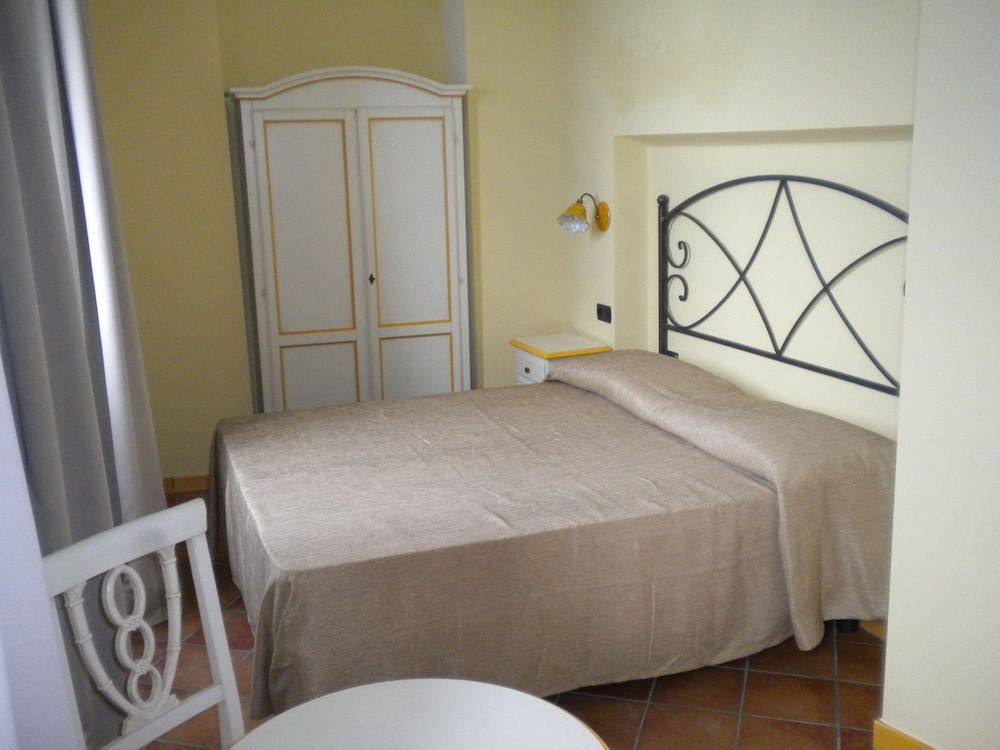 B&B Il Porticciolo di Amalfi 2
