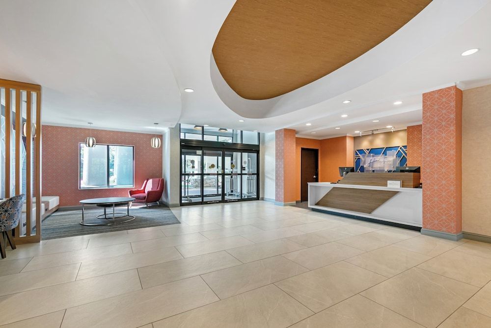Holiday Inn Express & Suites CLEMSON - UNIV AREA by IHG 2