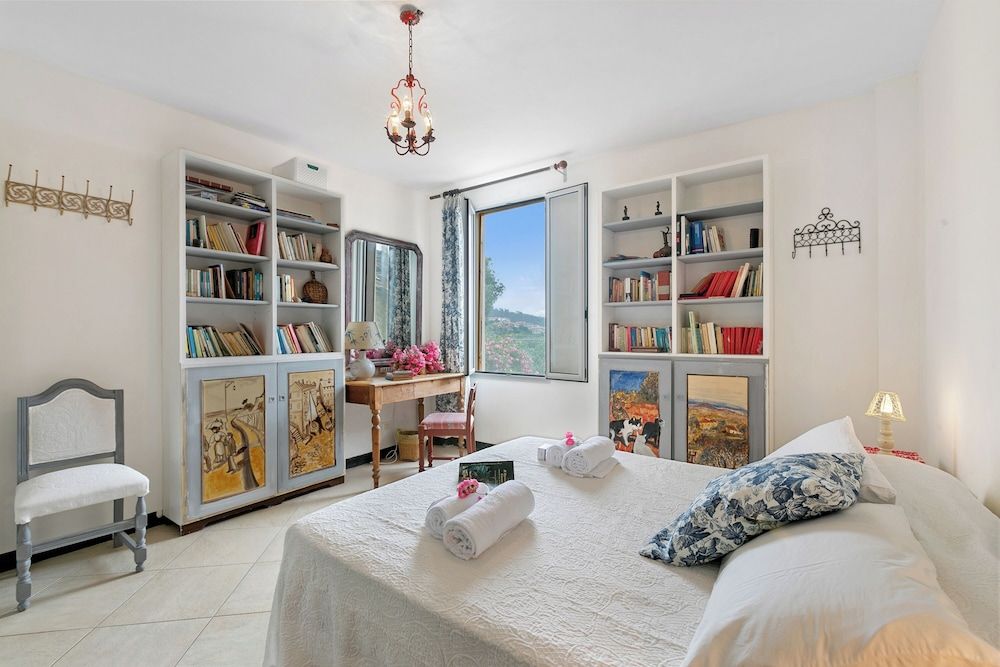 Ca D'artista For Nature Lovers with Terrace Garden - Happy Rentals 2