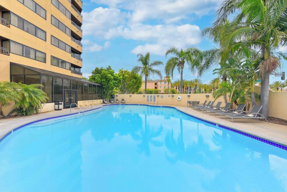 Embassy Suites by Hilton Anaheim/Orange 1