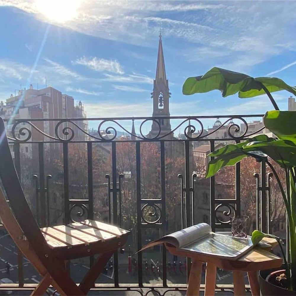 Luminous Designer Loft Style Apt Eixample Views By MyRentalHost 1