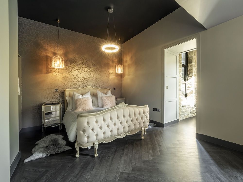 Bowers Mill Aparthotel 2