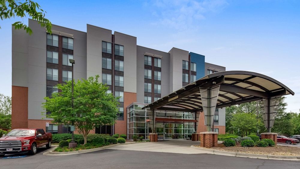 Best Western Plus Augusta North Inn & Suites 1