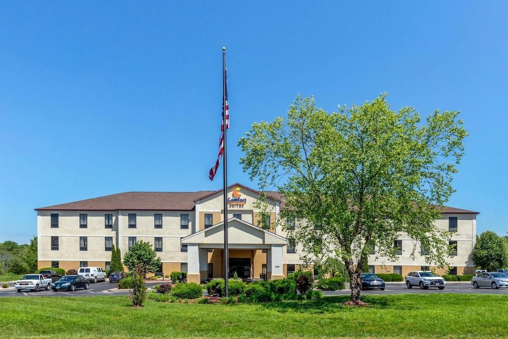 Comfort Suites Rolla 1