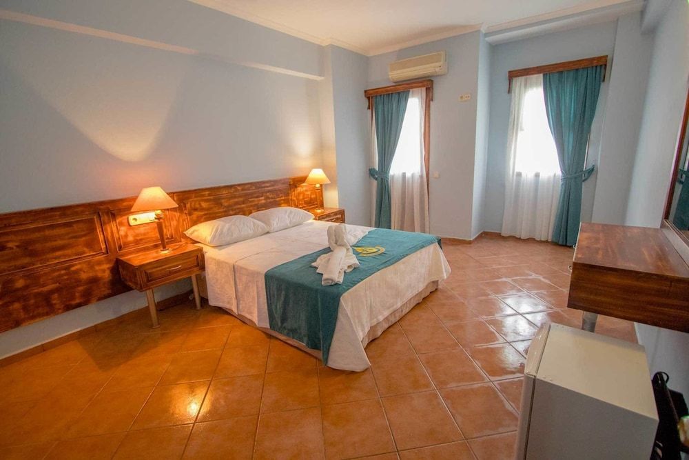 Casa De Levıssı Ölüdeniz 2