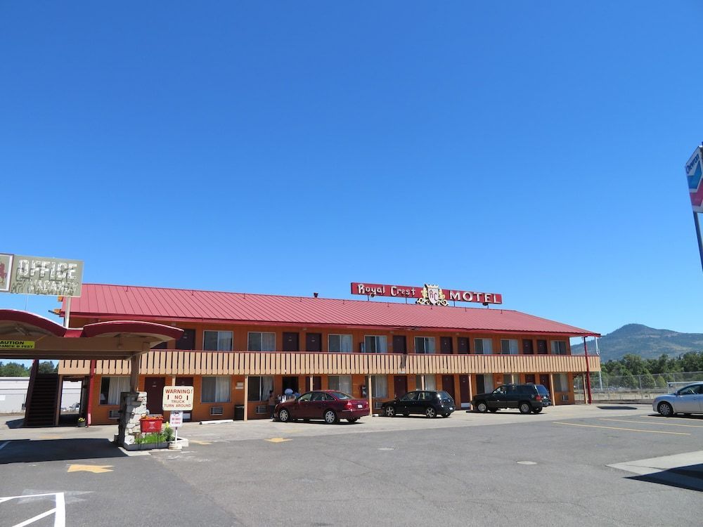 Royal Crest Motel 1