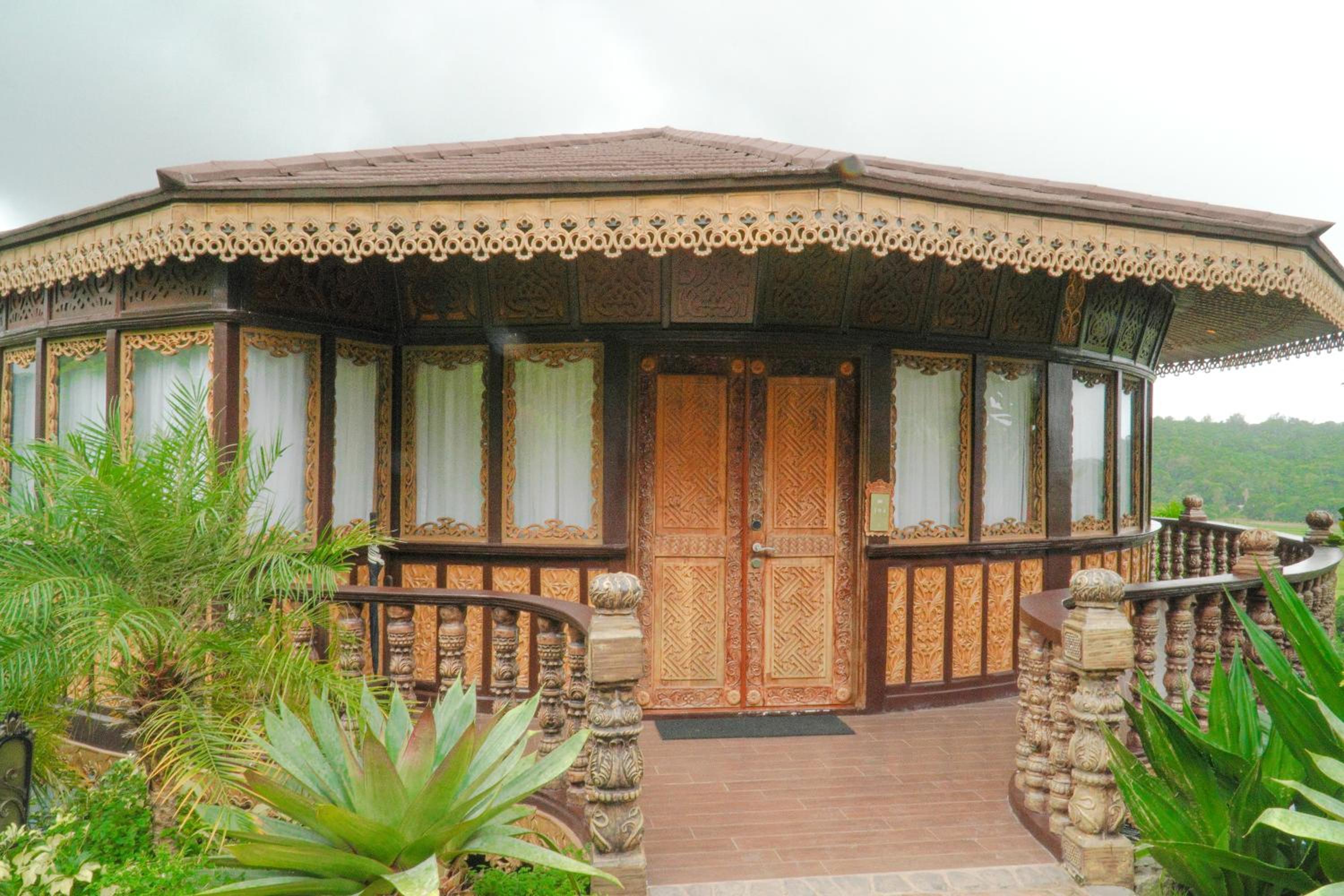 Rancho Bernardo Luxury Villas and Resort 1
