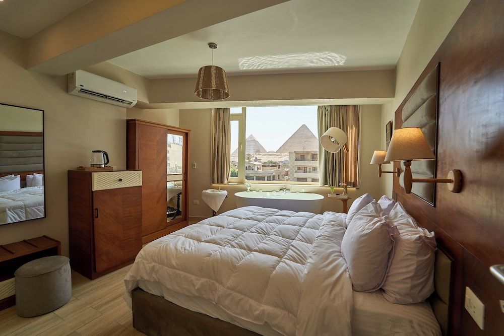 prestige pyramids INN 1