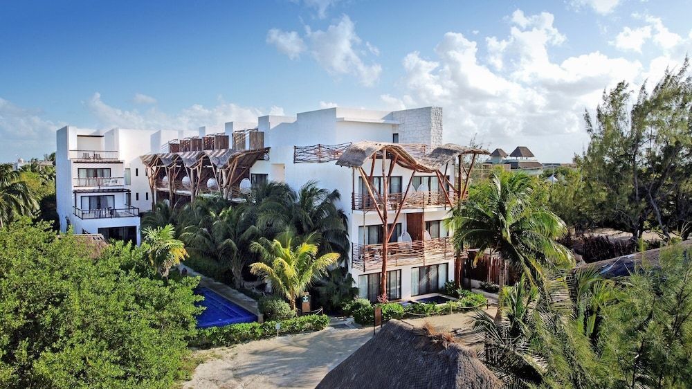 Mystique Holbox by Royalton, A Tribute Portfolio Resort 1