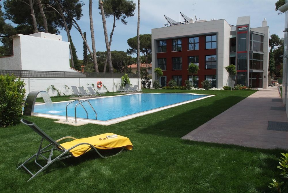 Apartamentos Royal Marina Gardens 1