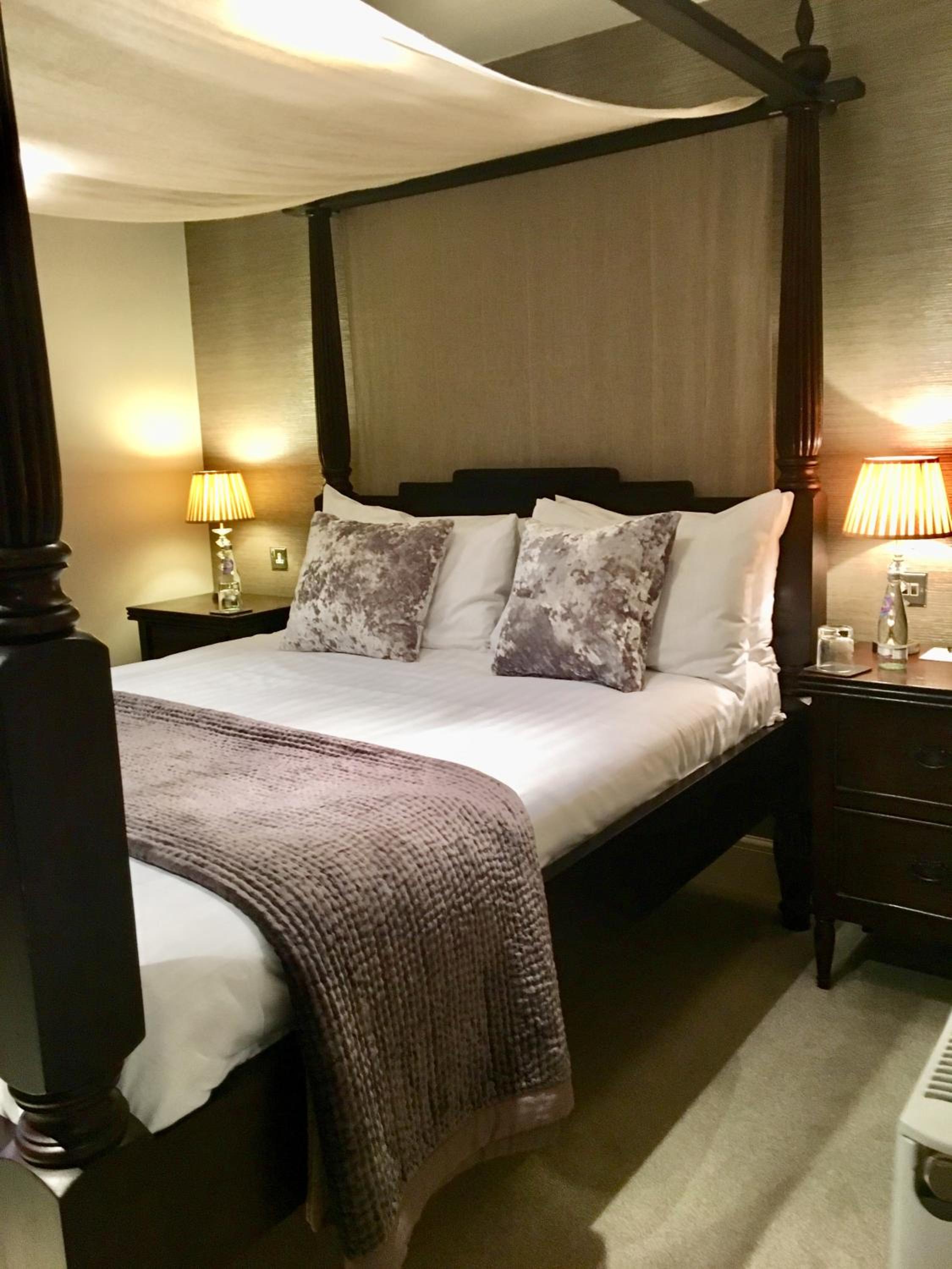 Hall Farm Hotel And Restaurant 1