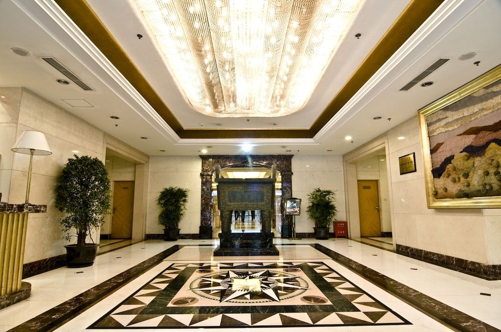 Luxemon Hotel(Pudong Shanghai) 2