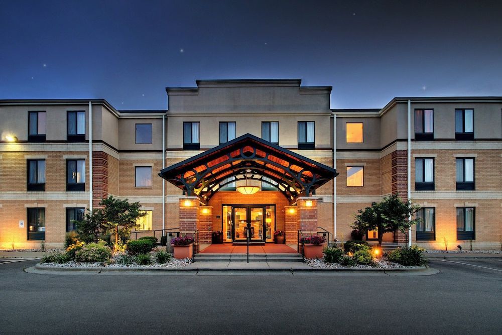 Staybridge Suites MIDDLETON/MADISON-WEST by IHG 1
