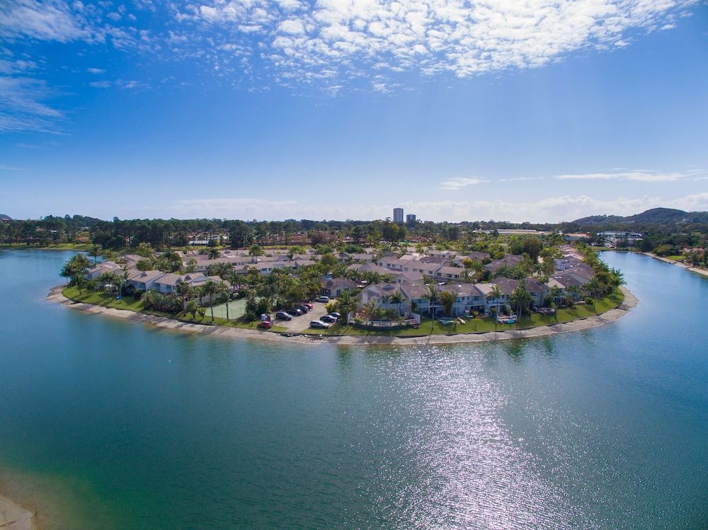 Isle Of Palms Resort 1