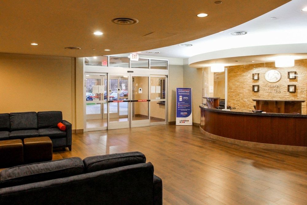 Comfort Suites At Virginia Center Commons 2