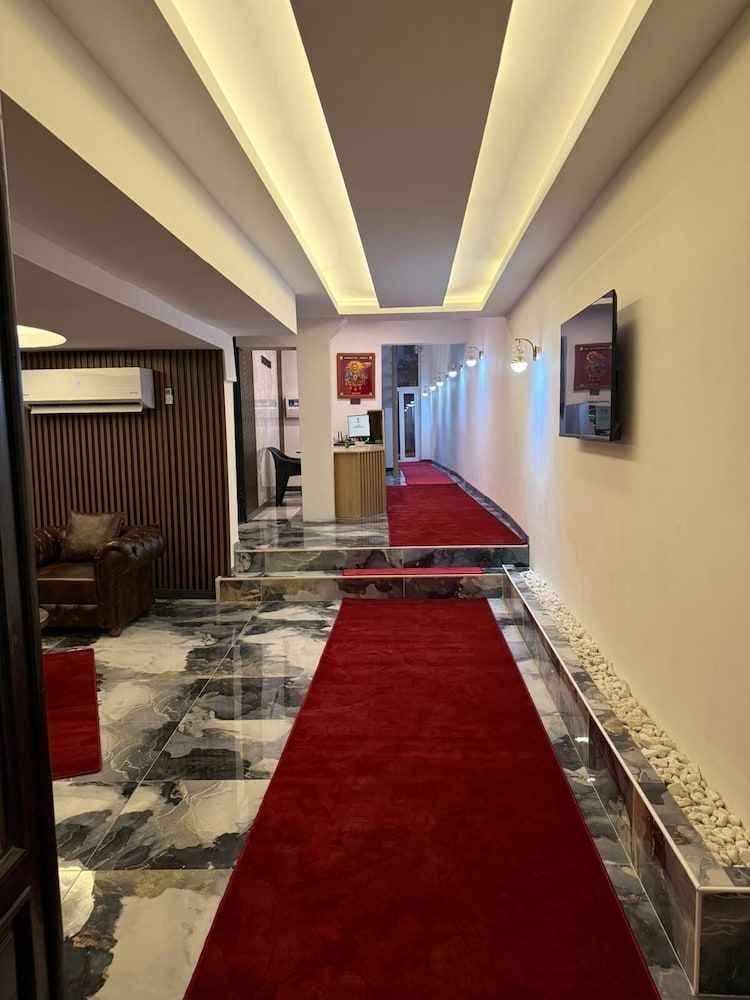 Ydora Luxury Hotel 2