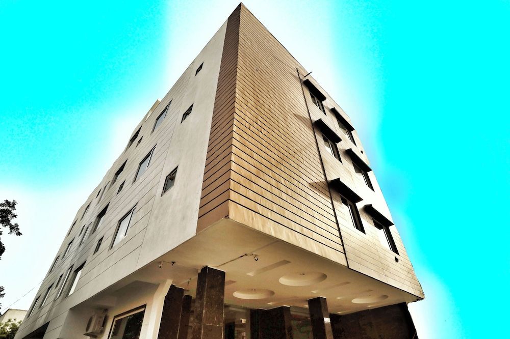 Hotel Delhi Aerocity 1