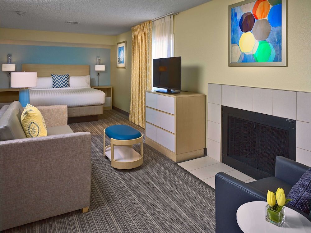 Sonesta Simply Suites Cleveland Westlake 1