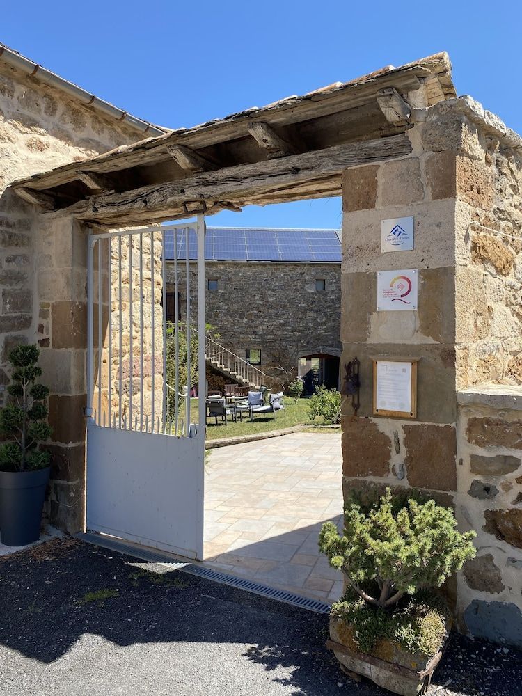 Les Caselles - Gîte, table et chambres d'hôtes 2