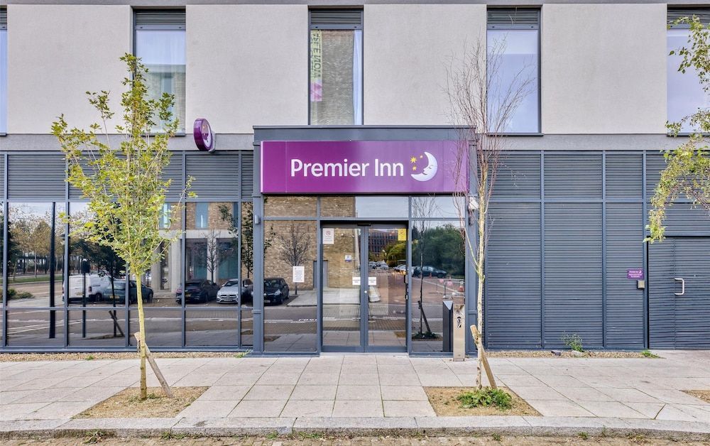 Premier Inn Milton Keynes Central - Avebury Boulevard 1
