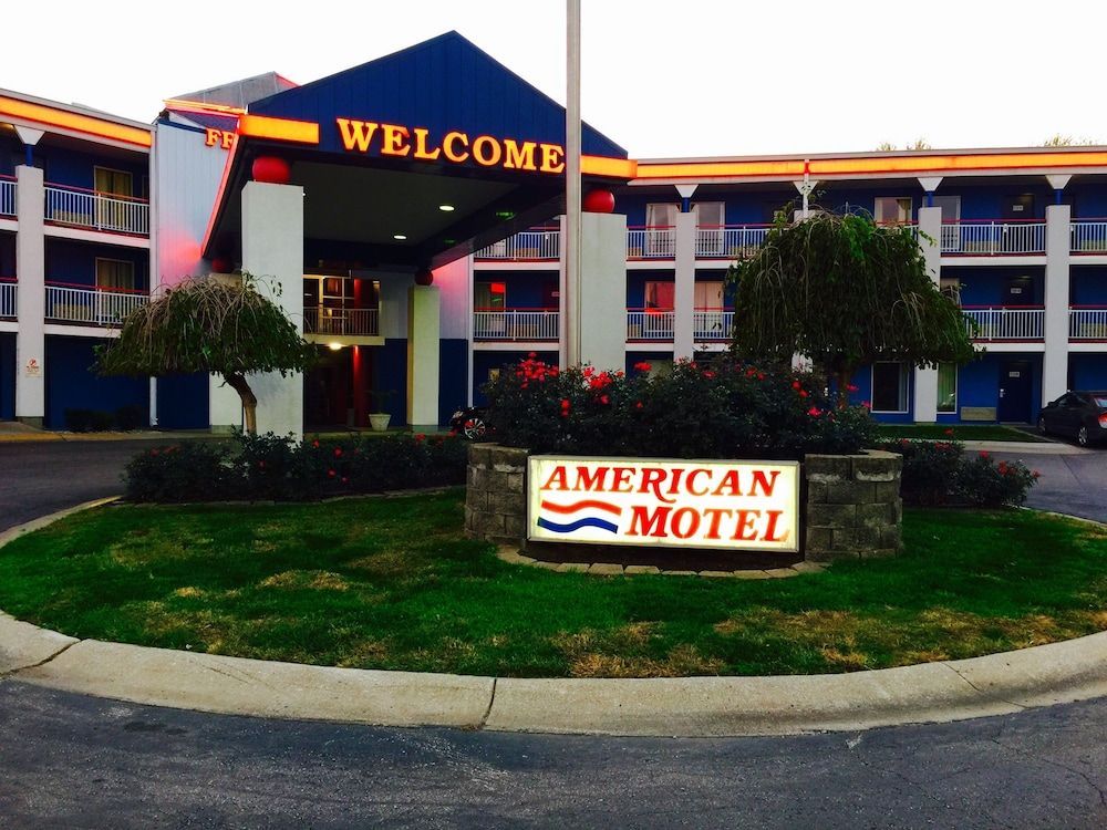 American Motel Kansas City, Kansas 1