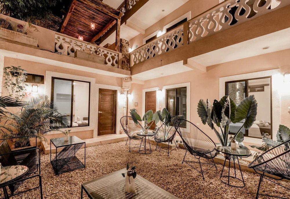 Hotel Colonial Zaci by GuruHotel 1