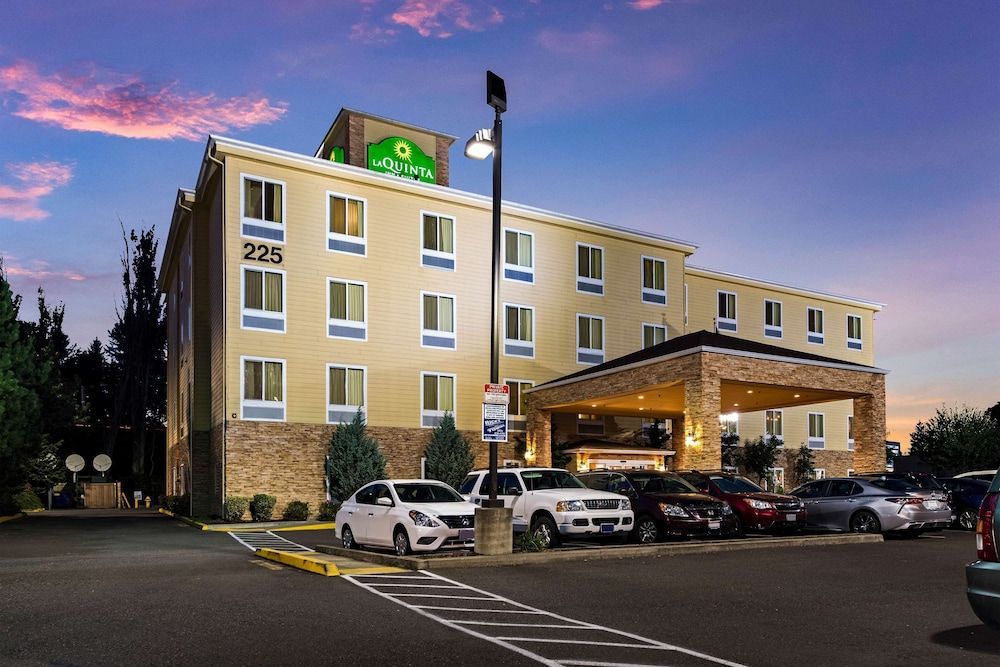 La Quinta by Wyndham Auburn 1