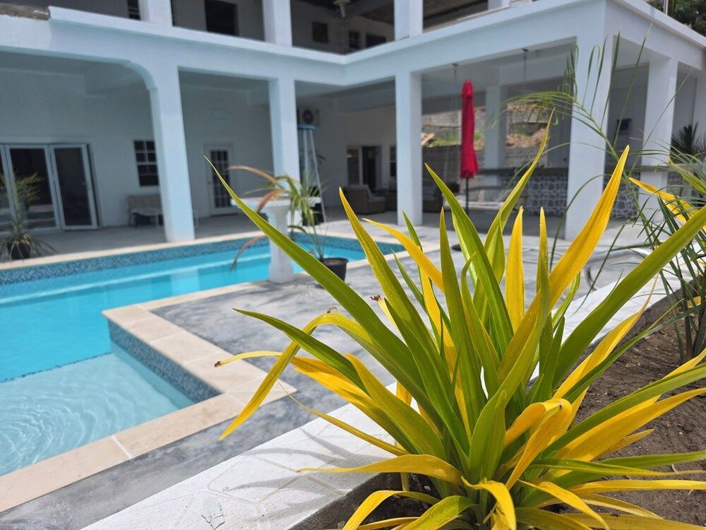Chez Mango Villas 1