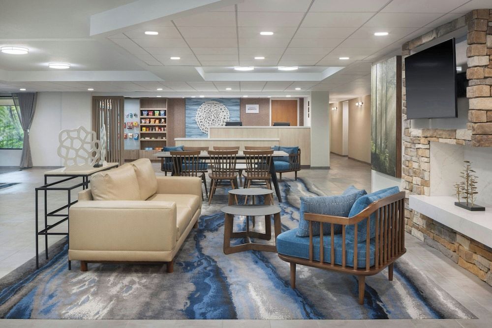 Fairfield by Marriott Mission Viejo Orange County 2