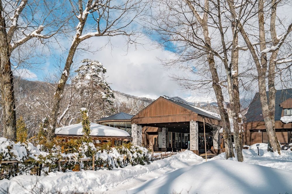 Hotel Sierra Resort Hakuba 1