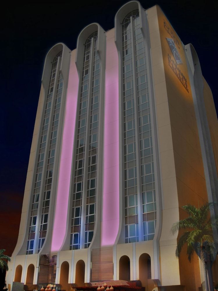 Al Khaleej Palace Deira Hotel 1