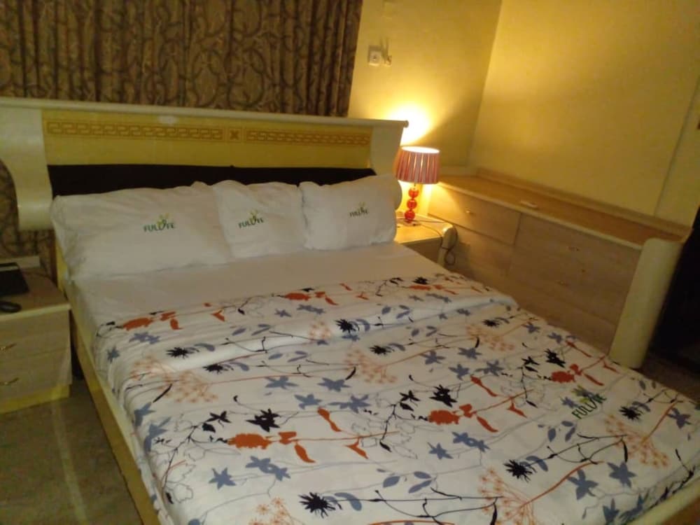 Fullife Hotel 2