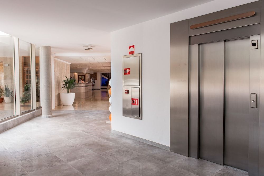 Hotel Abrat 2