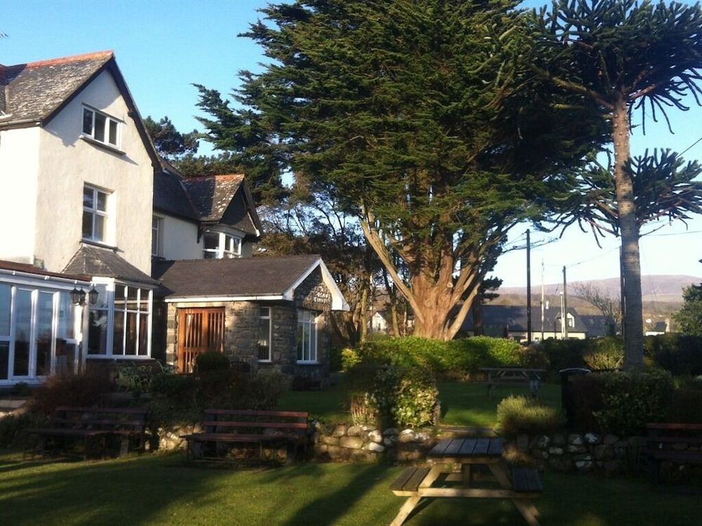 Cadwgan House 1