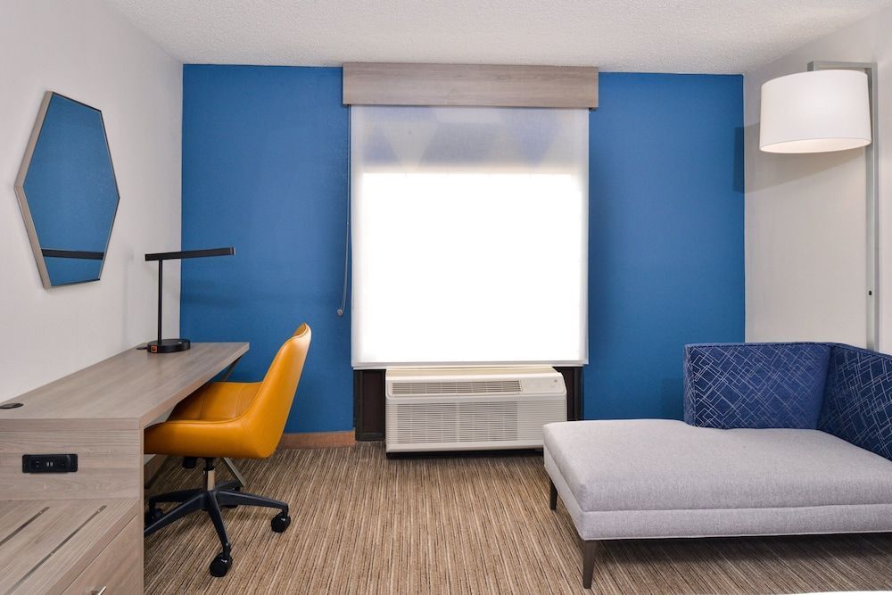 Holiday Inn Express WINSTON-SALEM MEDICAL CTR AREA by IHG 2